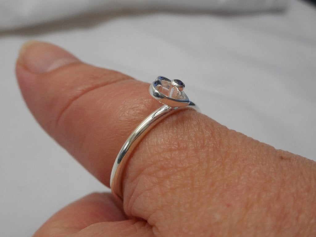 Zilveren stapelring met hartje maat krap 17 nr.421, Verzenden, Dame, Zilver, Zilver
