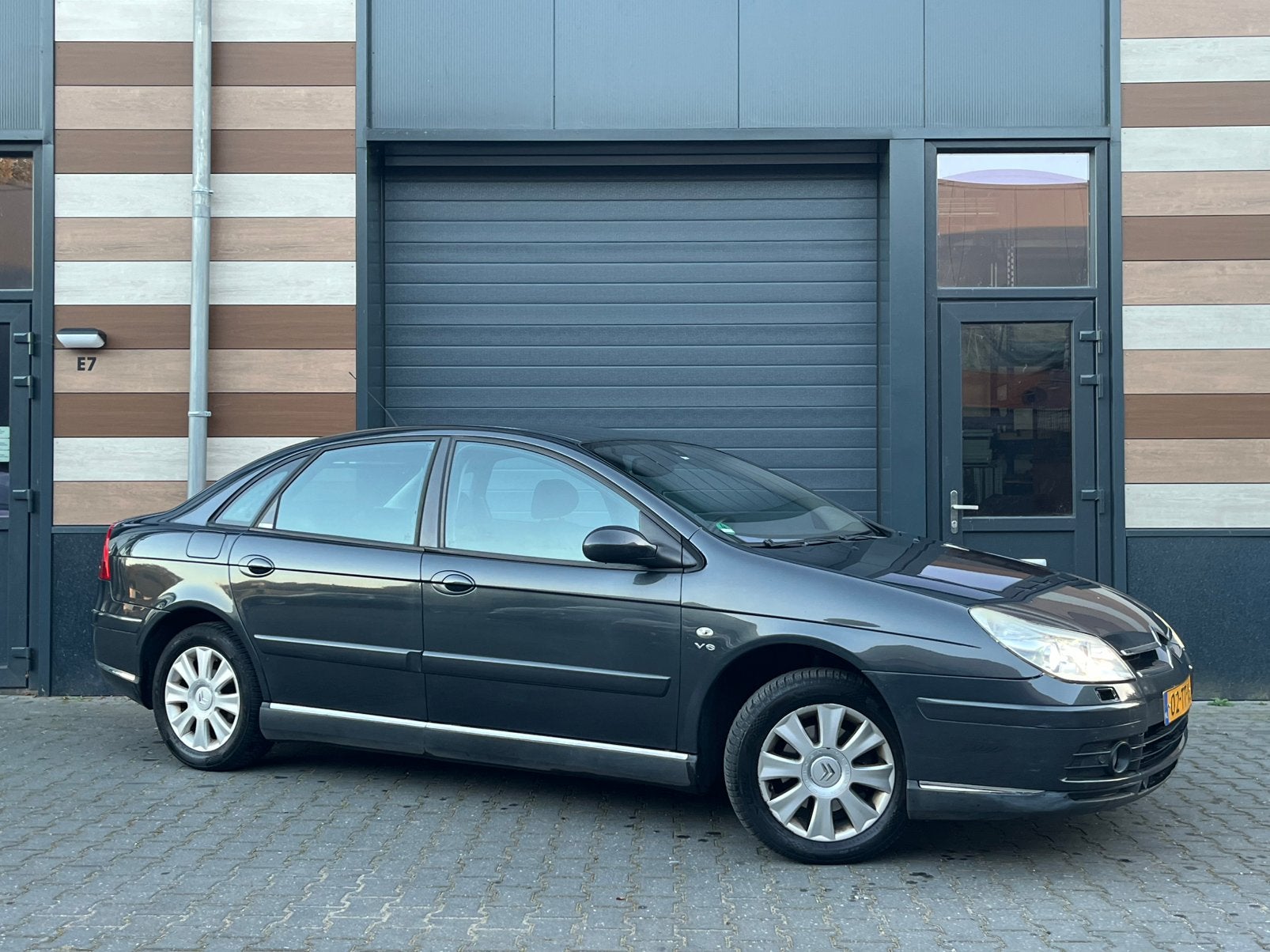 Citroën C5 3.0 V6 AUT 2007 Grijs Exclusive  - Luchtvering, Zwart, 2946 cc, Bedrijf, Parkeersensor