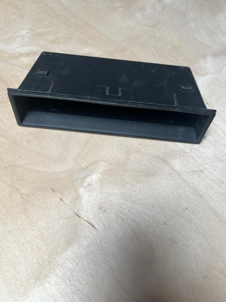 Saab 9-3 aflegbakje voor enkel din radio, Auto-onderdelen, Interieur en Bekleding, Ophalen of Verzenden, Gebruikt, Saab