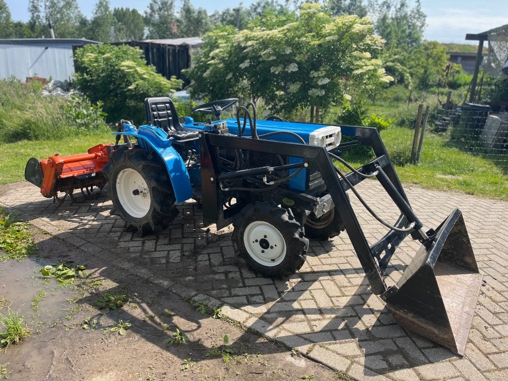 Minitrekker Mitsubishi D1450FD met diverse werktuigen, Ophalen of Verzenden, Gebruikt