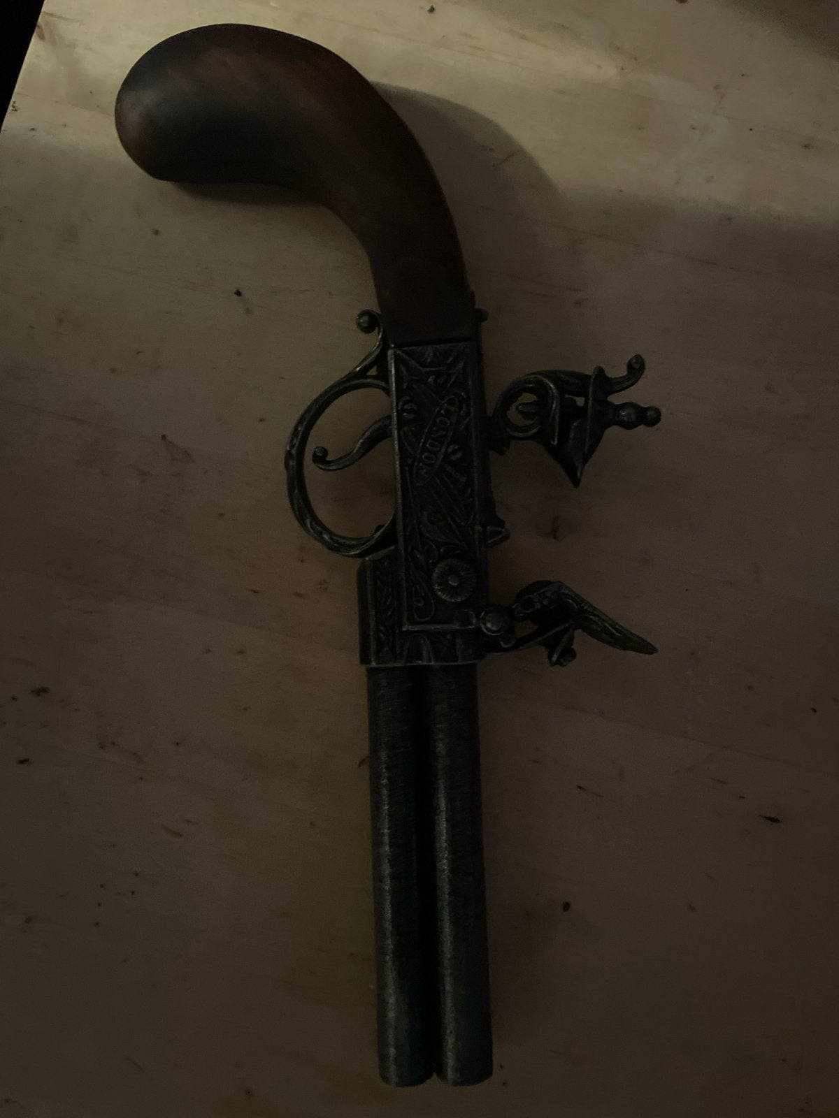 Decoratieve replica dubbelloops pistool 'London', Ophalen of Verzenden