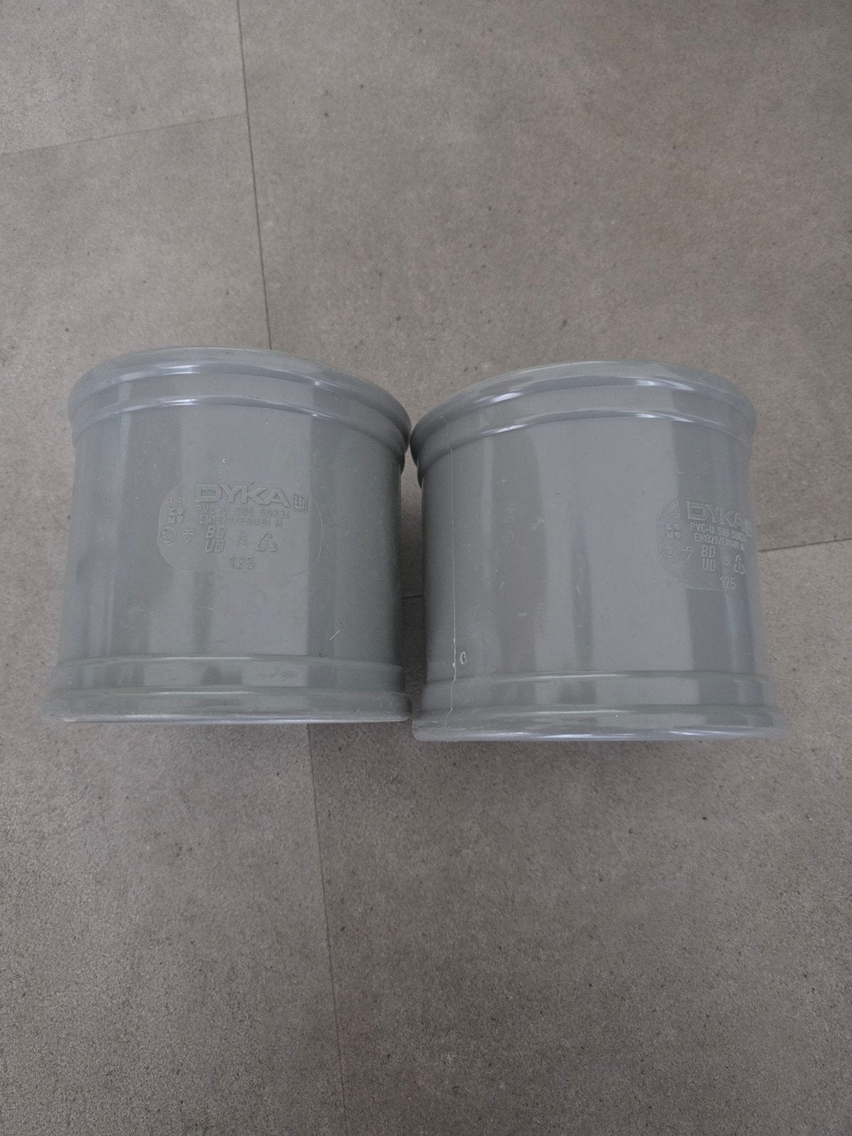 DYKA PVC Overschuifmof / Steekmof 125 mm SN8 PVC-U Nieuw, Pvc, Nieuw, Ophalen of Verzenden, Minder dan 2 meter
