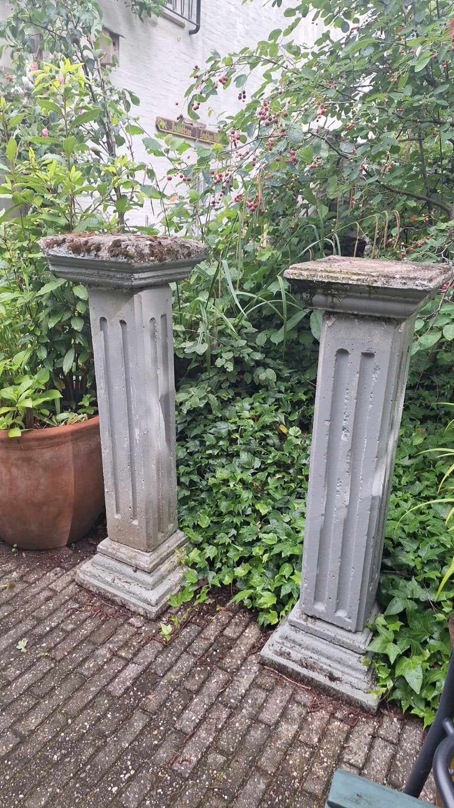 2 pilaren, Tuin en Terras, Ophalen, Gebruikt
