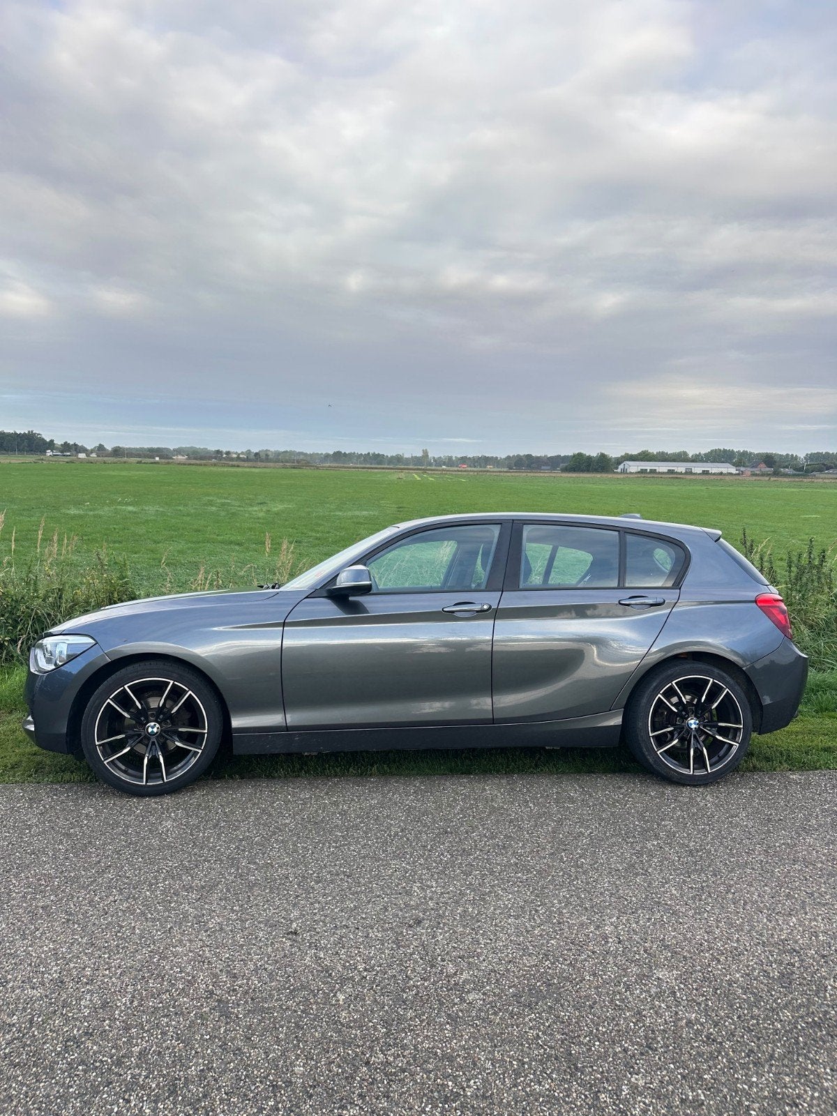 BMW 116i motor 138000km, 1-Serie, Zwart, Blauw, Handgeschakeld