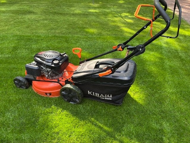 Kibani Zelfrijdende Benzine Grasmaaier 196cc,In goede staat!, Ophalen, Cirkelmaaier, Gebruikt, 50 cm of meer
