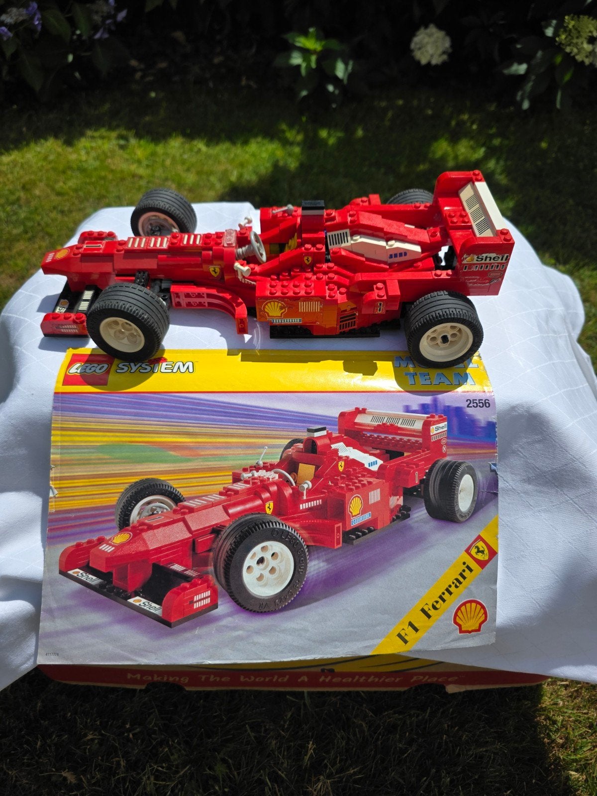 Lego Ferrari F1 racewagen 2556 met handleiding, Ophalen of Verzenden, Gebruikt