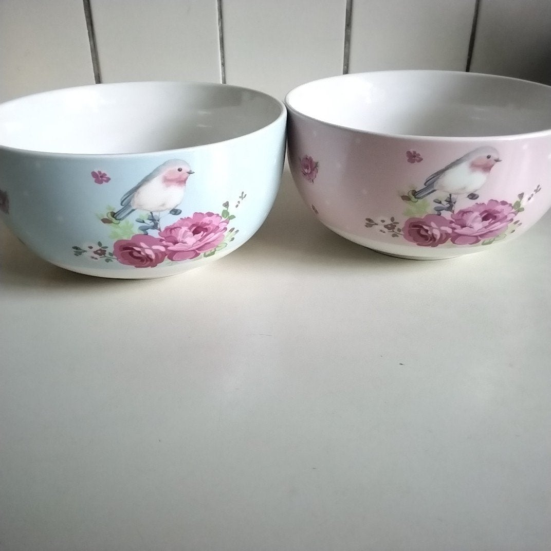 2 kommen met roodborstje  magnetron en vaatwasser  bestendig, Huis en Inrichting, Keuken | Servies, Ophalen of Verzenden, Aardewerk