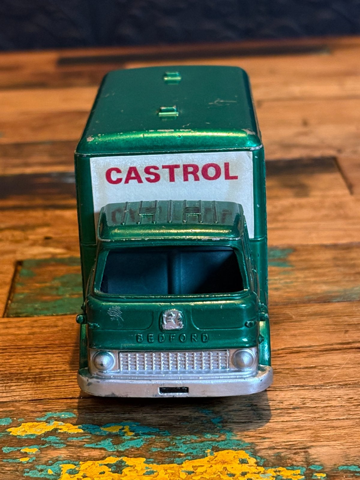 Dinky Toys 450 Bedford TK Castrol Service Van – origineel, Ophalen of Verzenden, Zo goed als nieuw, Bus of Vrachtwagen