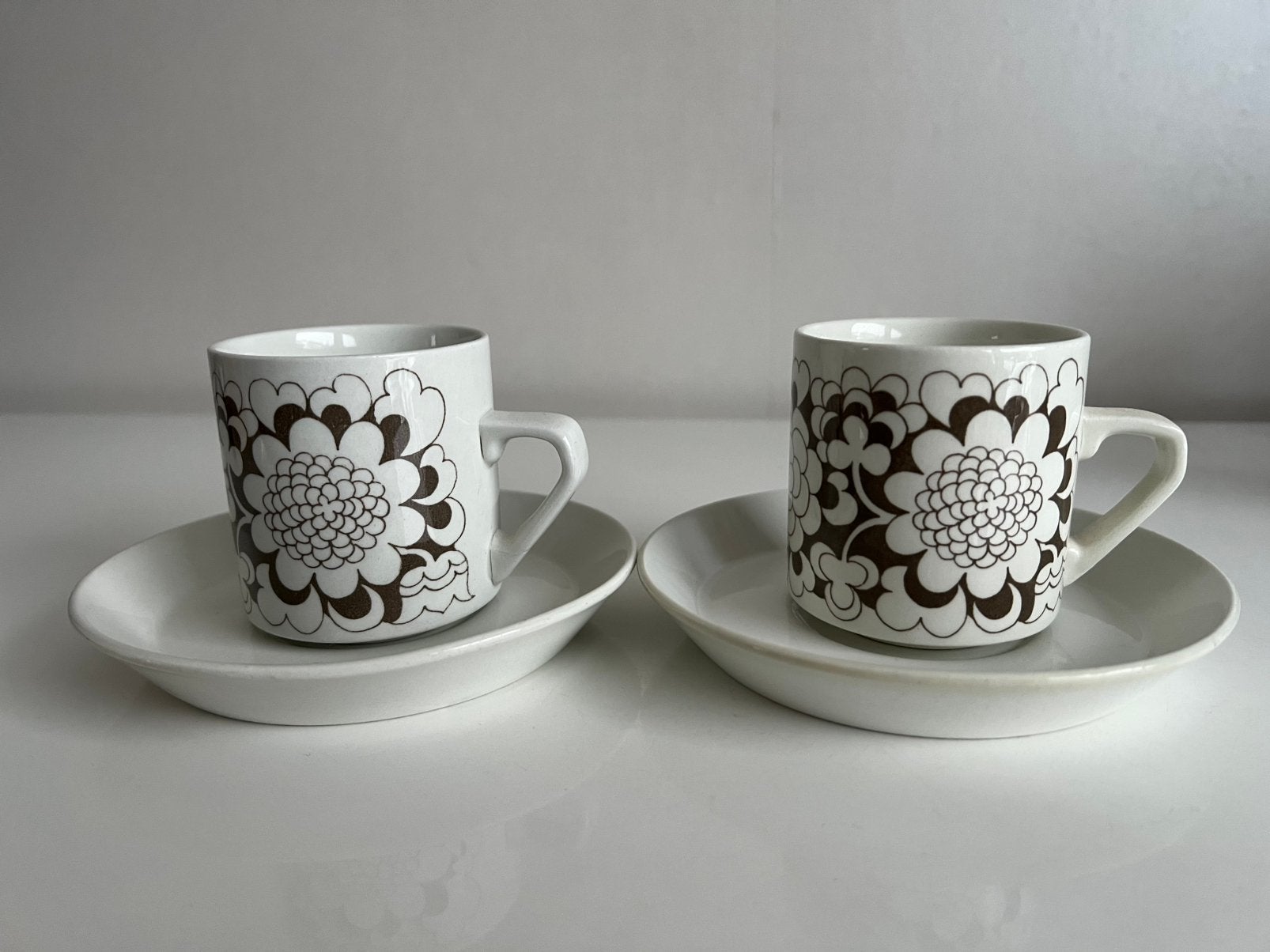 Set 2 Arabia Finland GARDENIA Kop en Schotel Esteri Tomula, Ophalen of Verzenden