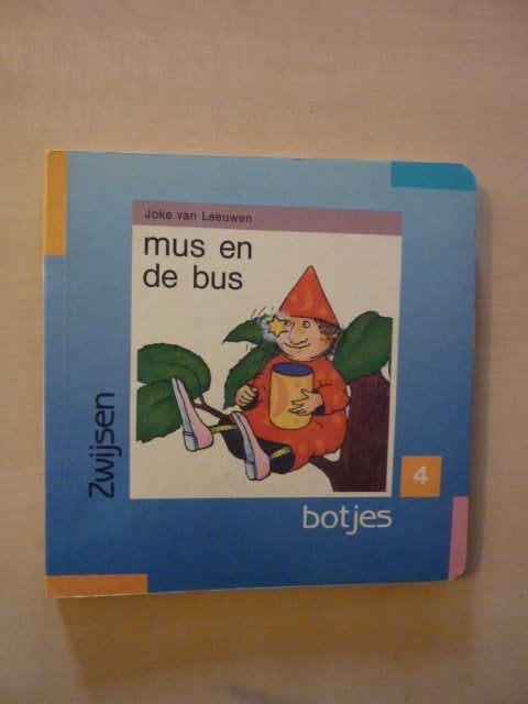 J. van Leeuwen - Botjes 4 Mus en de bus, Boeken, Verzenden, Zo goed als nieuw