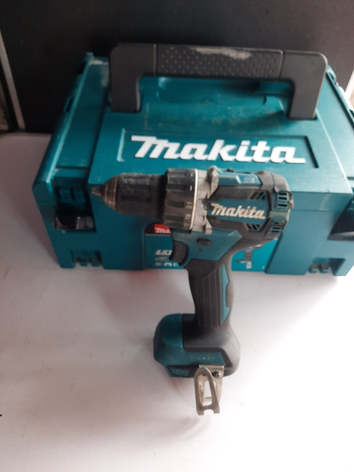Makita ddf484 schroefmachine 18v
Met mbox
Gaat om body
Vaste, Ophalen of Verzenden, Gebruikt, Boor- en Schroefmachine