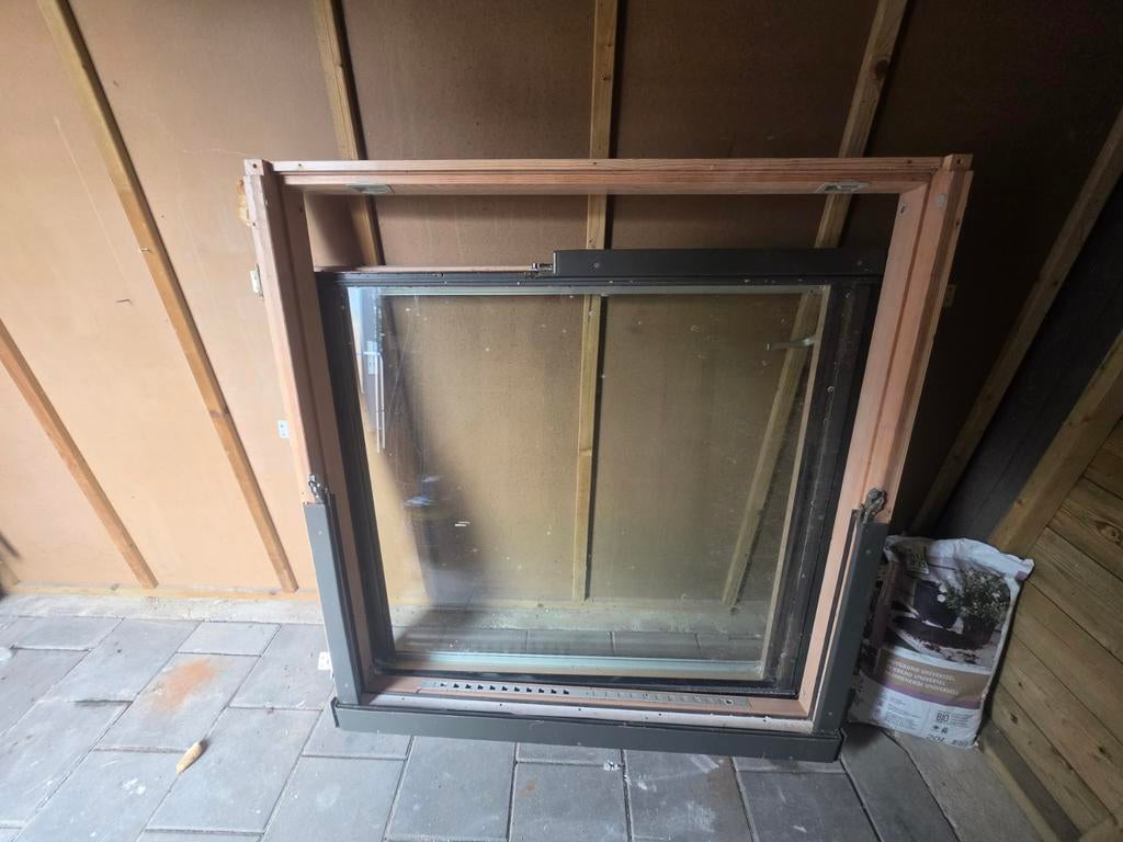 Dakraam 130 x 120 cm, Doe-het-zelf en Verbouw, Glas en Ramen, Ophalen, 80 tot 120 cm, 80 tot 120 cm, Zo goed als nieuw