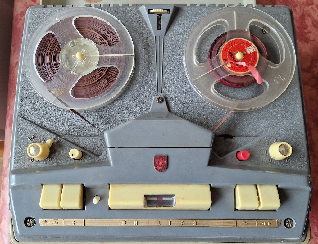 3 oude bandrecorders, Ophalen, Bandrecorder, Met stofkap