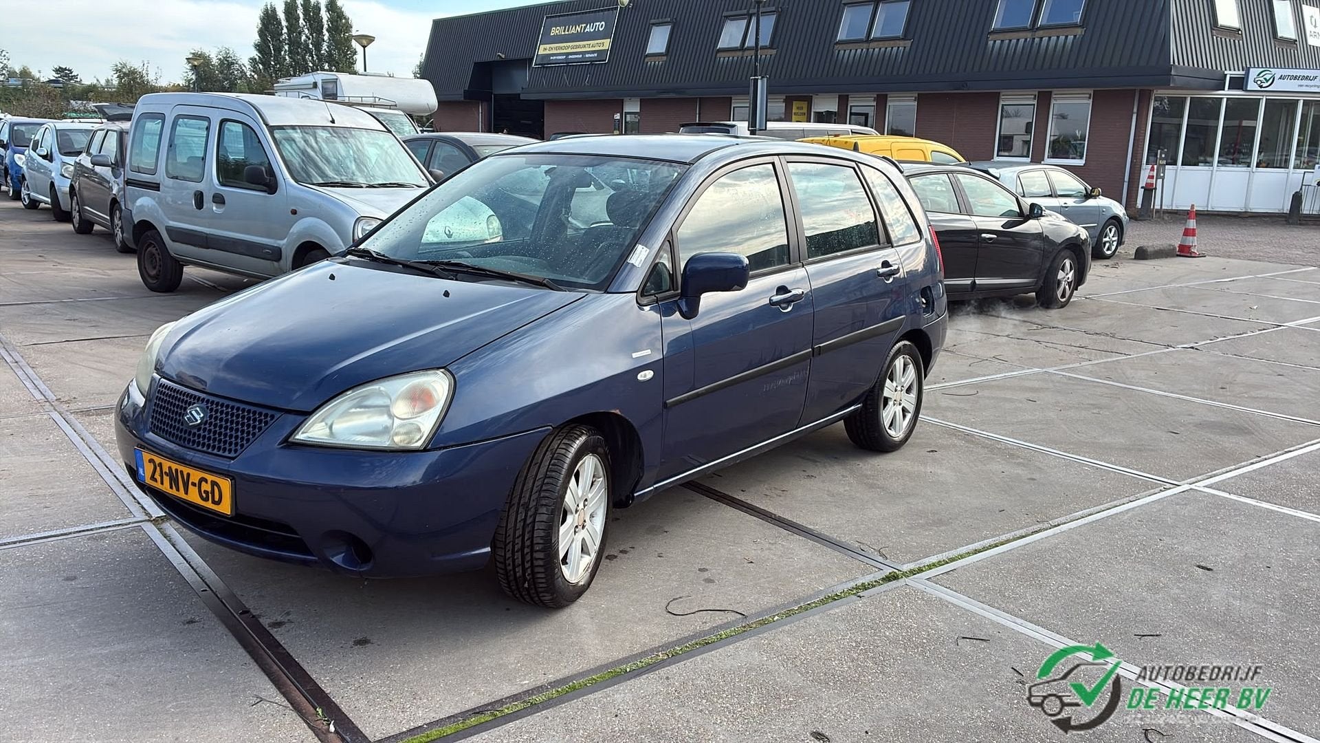 Suzuki Liana, Voorwielaandrijving, 49 €/maand, Handgeschakeld, 1125 kg