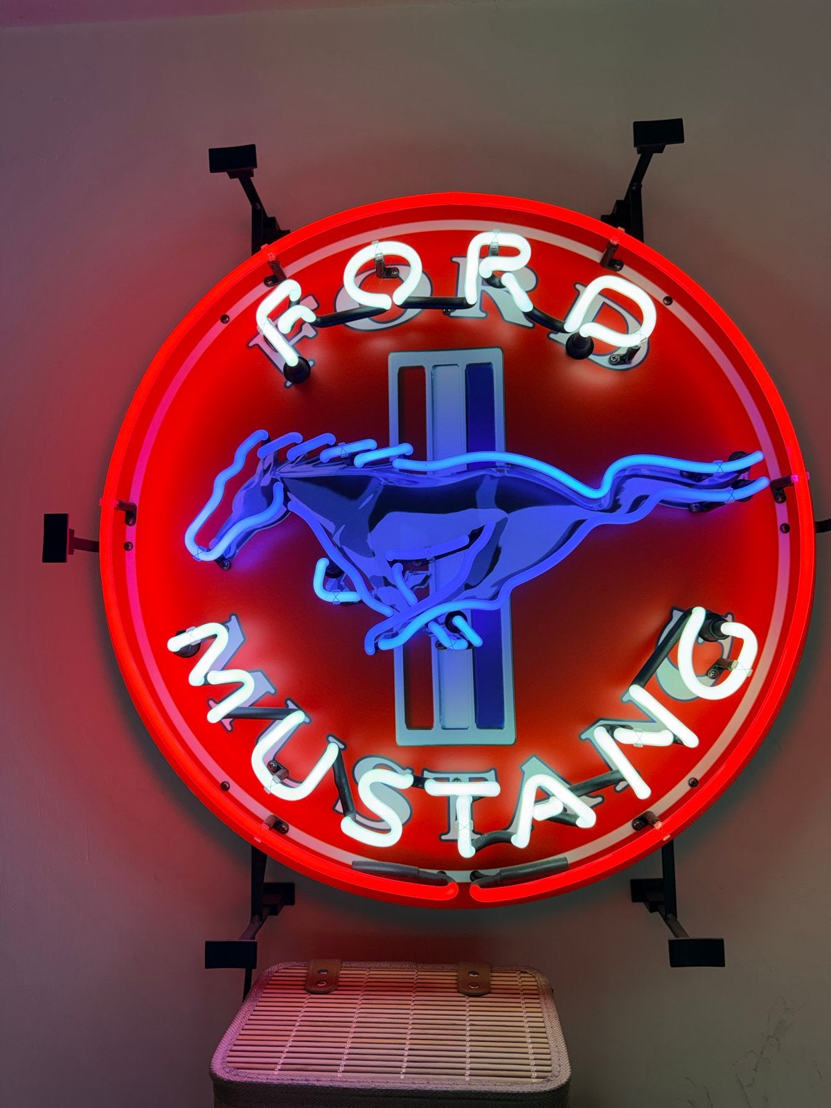 Ford Mustang Neon Verlicht Reclamebord, Ophalen of Verzenden, Zo goed als nieuw
