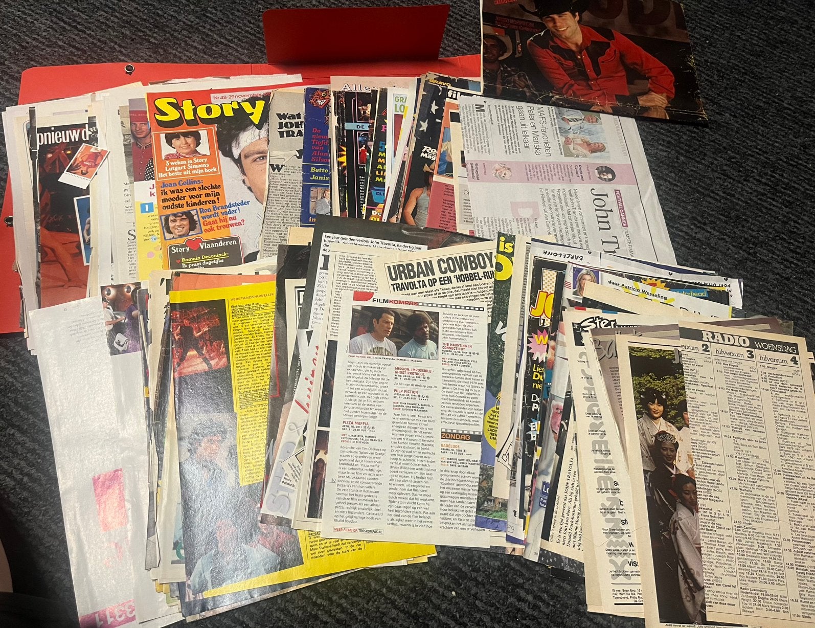 Stapel John Travolta items, Verzenden, 1980 tot heden, Tijdschrift