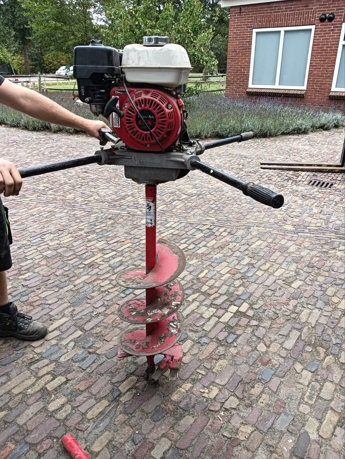 Honda 2-mans grondboor op benzine met 30 cm boor, Doe-het-zelf en Verbouw, Ophalen, Zo goed als nieuw
