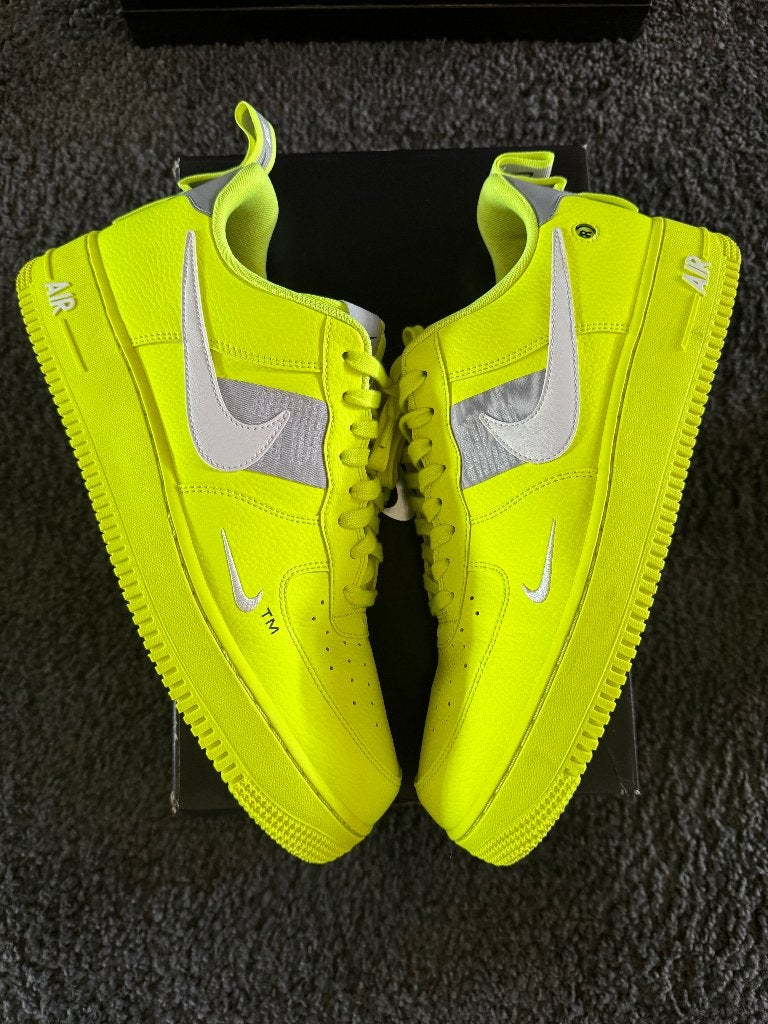 Air Force 1 '07 LV8 Utility (US12/EU46), Overige kleuren, Nike, Ophalen of Verzenden, Sneakers of Gympen