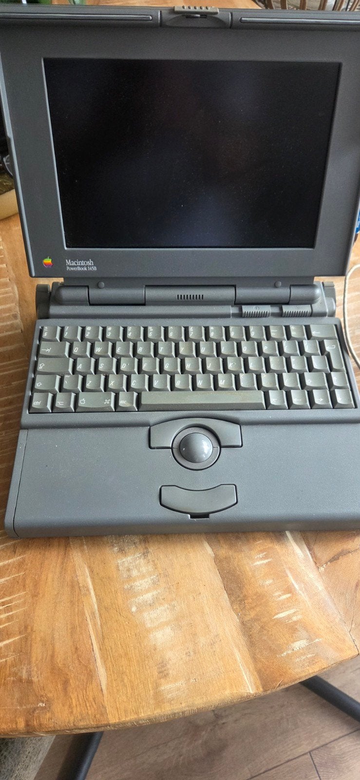 Vintage Apple Macintosh PowerBook 145B met accessoires, Ophalen of Verzenden, Apple