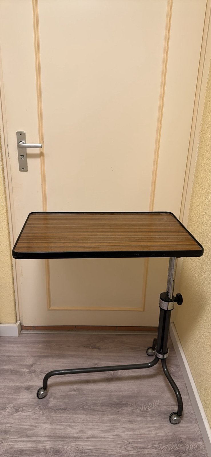 Antieke bedtafel, Antiek en Kunst, Ophalen