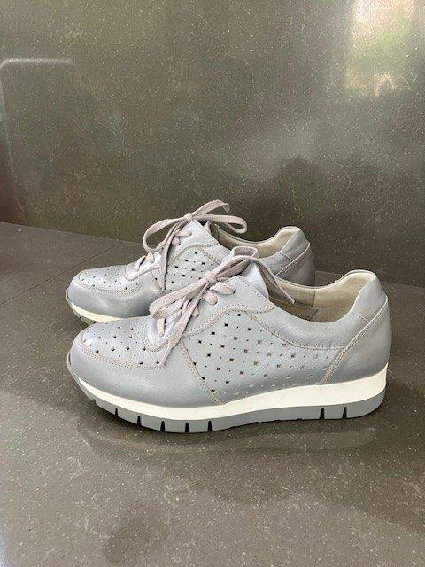 waldlaufer sneakers 38, Waldlaufer, Ophalen of Verzenden, Grijs, Sneakers of Gympen