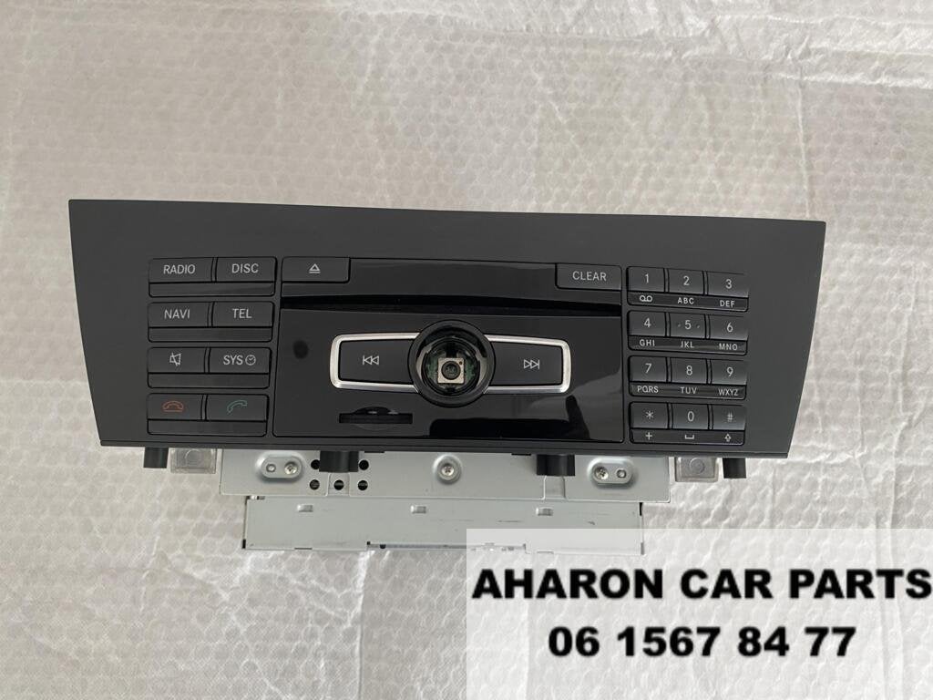 W204 Radio Navigatie A2049005908 A1729025803 Origineel 735, Gebruikt