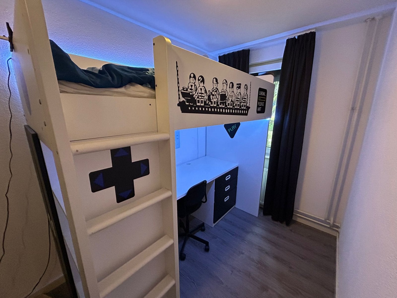 Ikea hoogslaper, Huis en Inrichting, Ophalen, Eenpersoons, Zo goed als nieuw, 90 cm