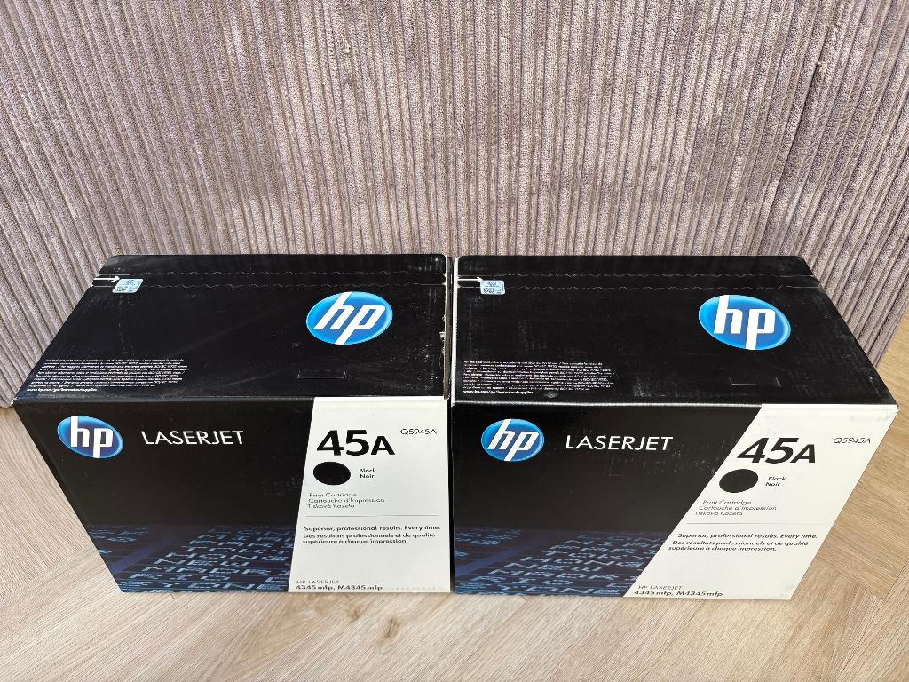 2 toners HP Q5945A (HP 45A) voor HP 4345mfp/M4345mfp serie, Ophalen of Verzenden, Nieuw, Toner, HP (ORIGINEEL)