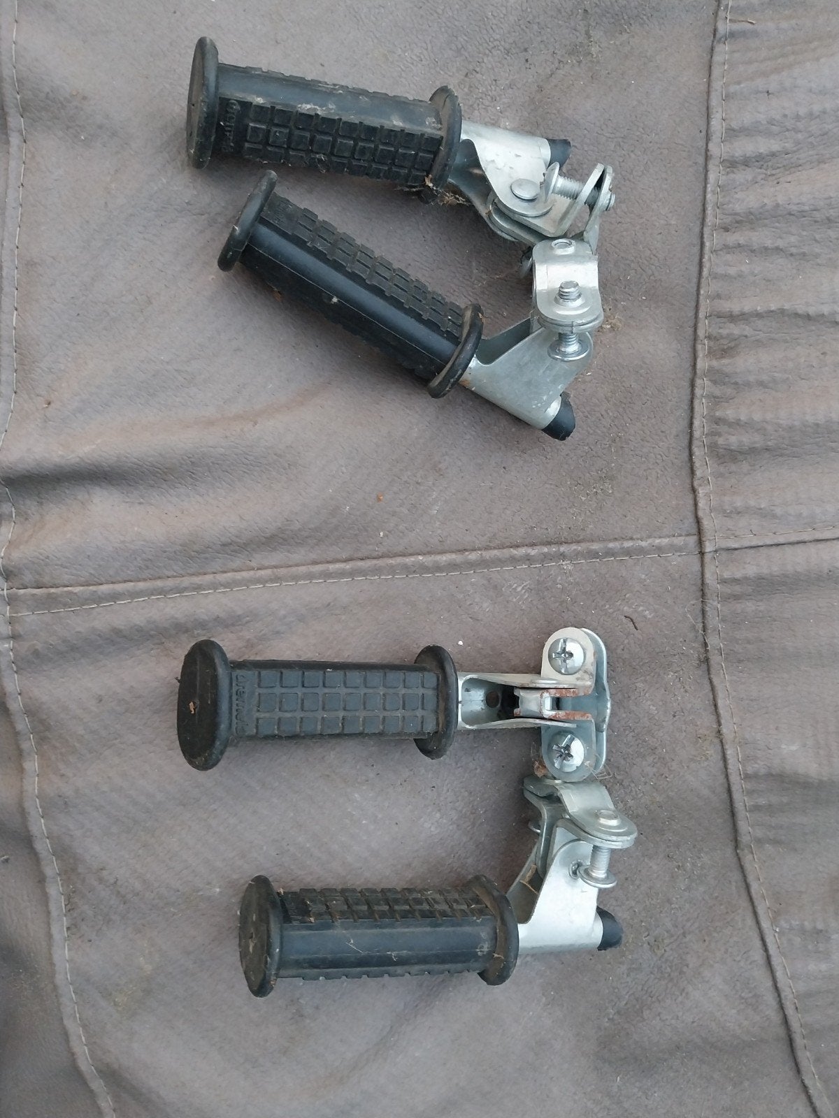 2 sets voetsteunen voor aan de fiets, Ophalen, Gebruikt, Overige typen