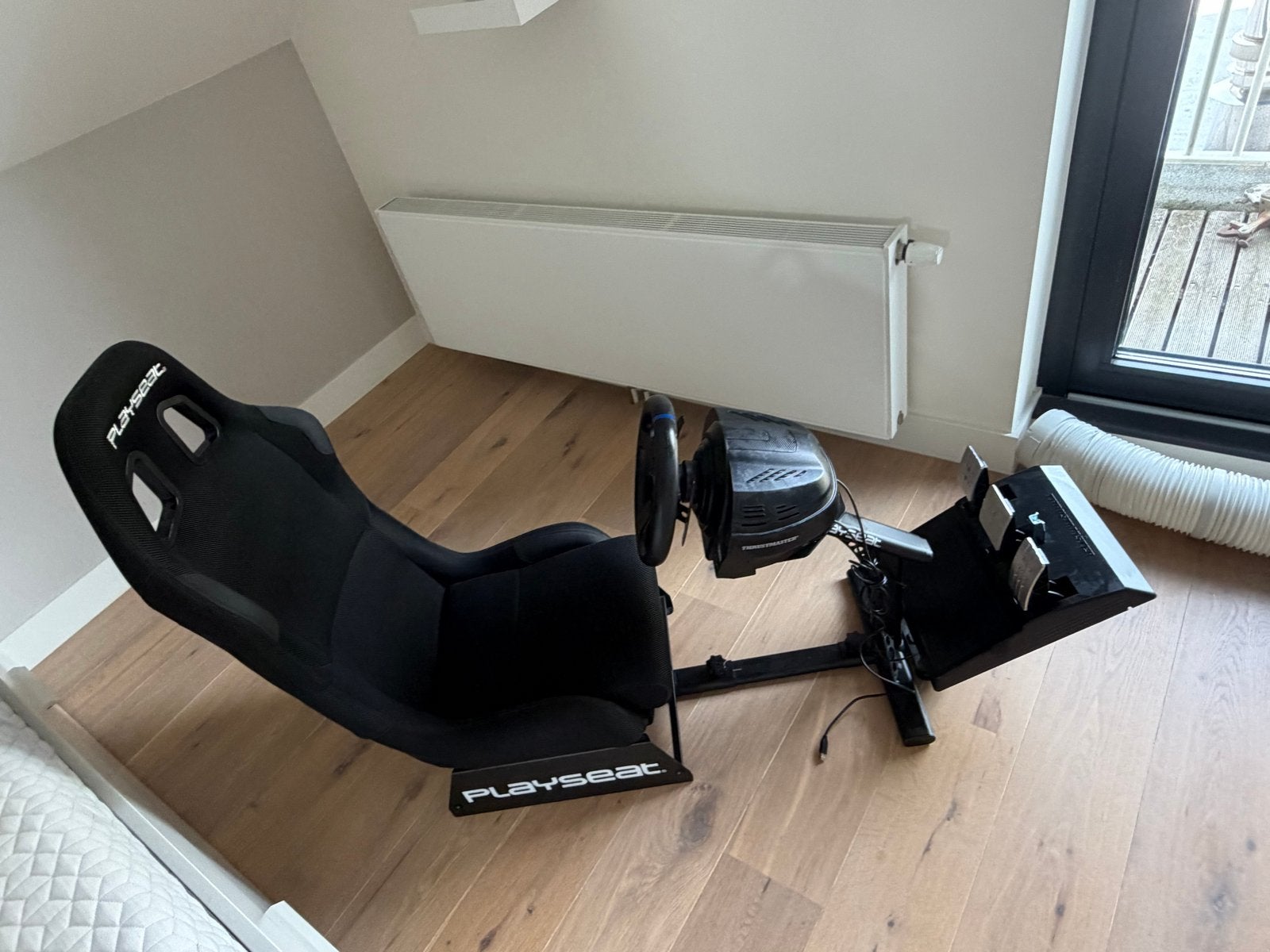 Playseat met Thrustmaster T300RS GT Edition racestuur, Spelcomputers en Games, Spelcomputers | Overige Accessoires, Ophalen, Racestuur