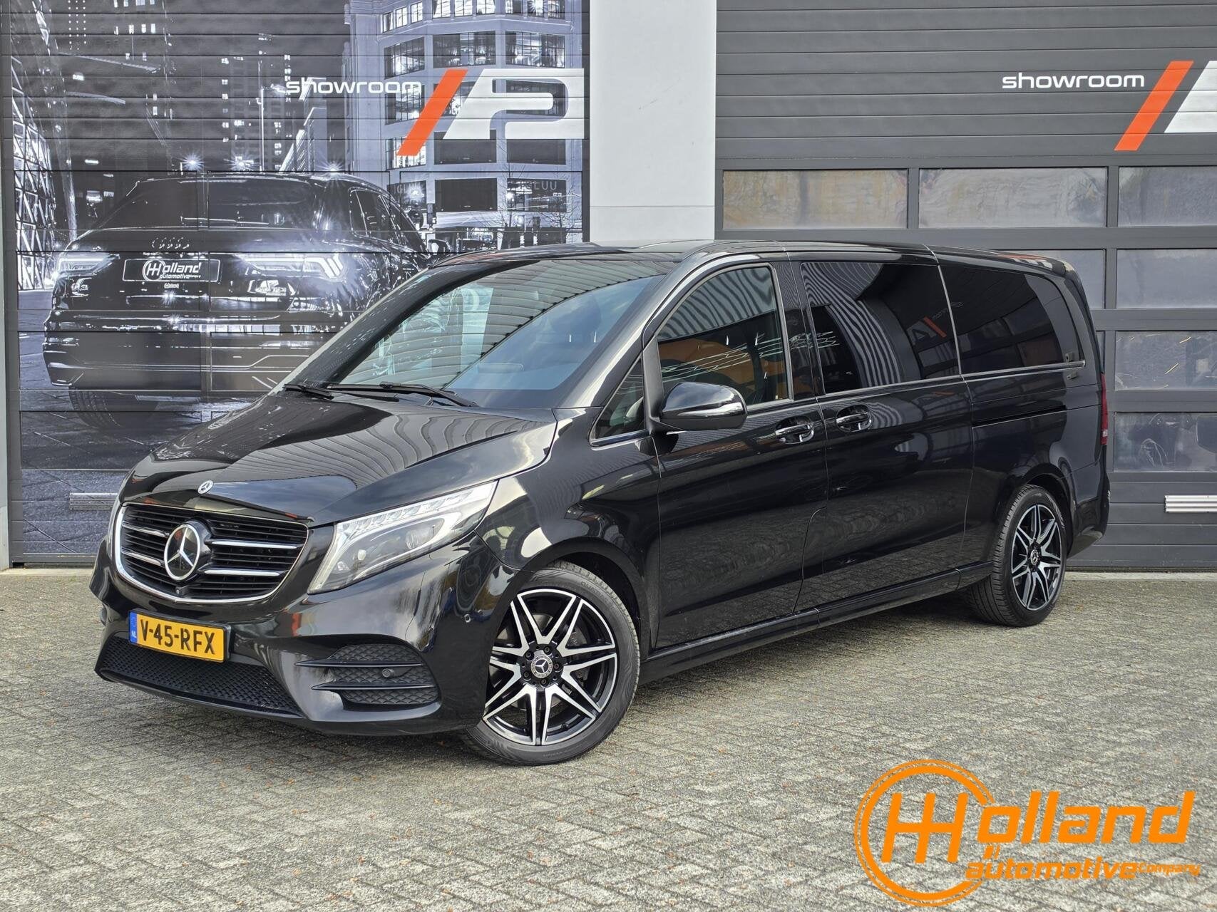 Mercedes V-klasse 250d XL Avantg. Edition|AMG|DC|Burmester|v, Auto's, Automaat, Gebruikt, Met garantie (alle), Zwart