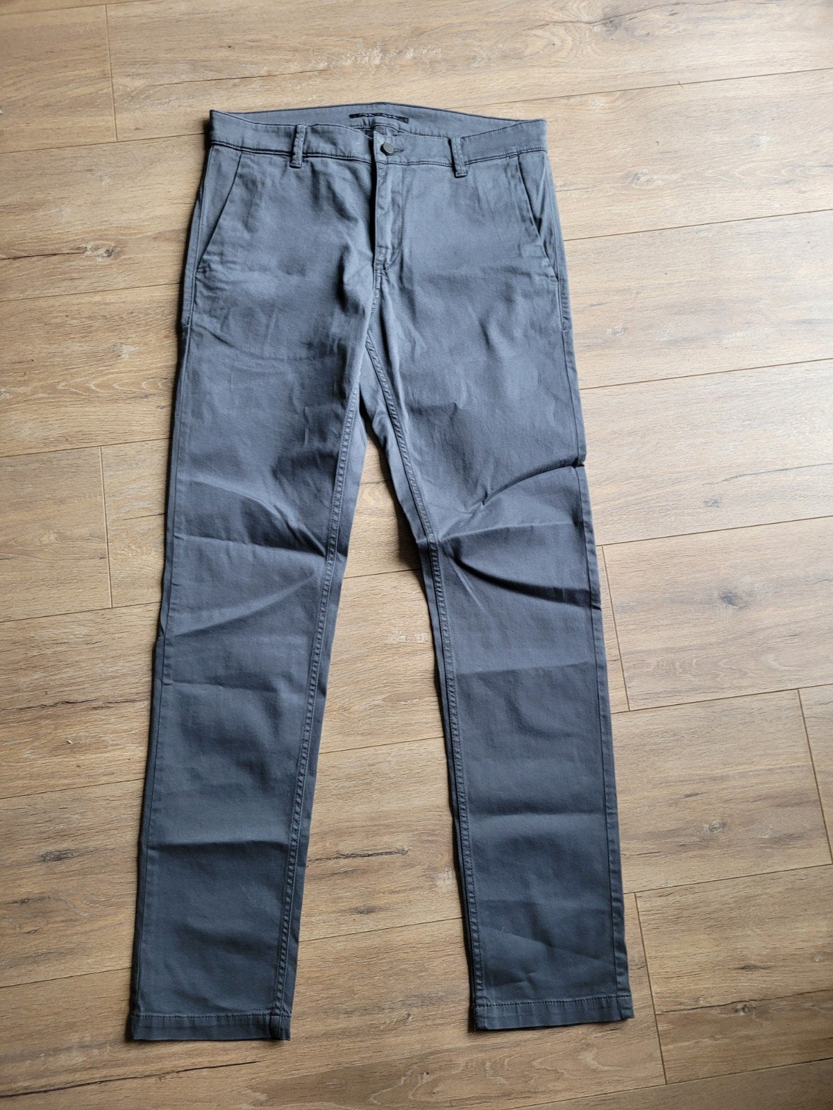 Nette grijze Porsche design pantalon maat 34/34, Ophalen of Verzenden, Zo goed als nieuw, W33 - W34 (confectie 48/50), Grijs