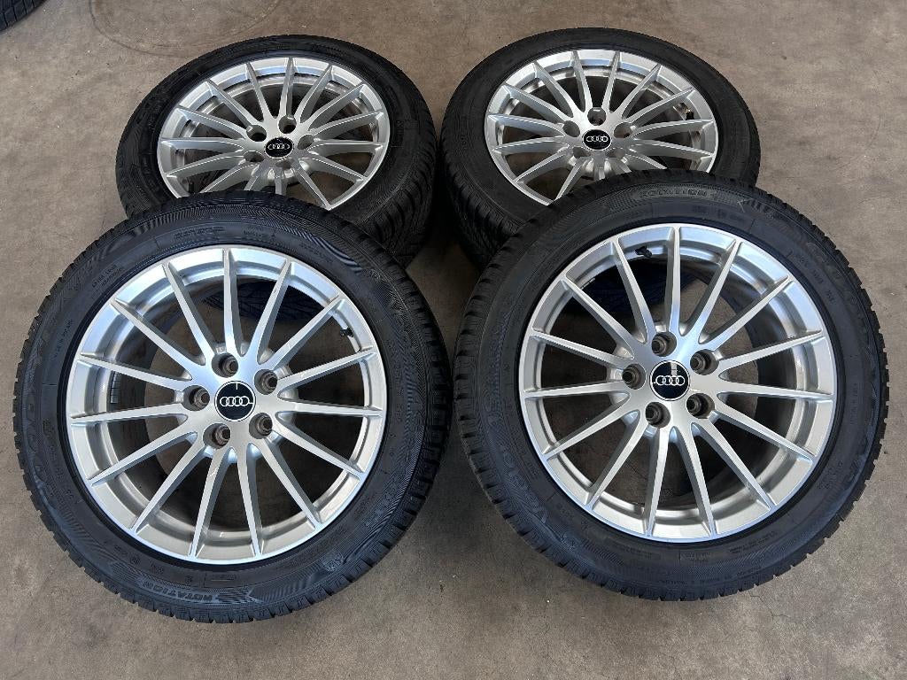 17 inch originele velgen + vierseizoenen banden Audi A5