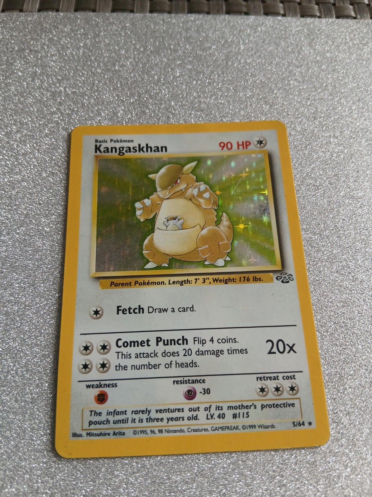 Kangaskhan 90 hp hole, Hobby en Vrije tijd, Verzamelkaartspellen | Pokémon, Ophalen of Verzenden