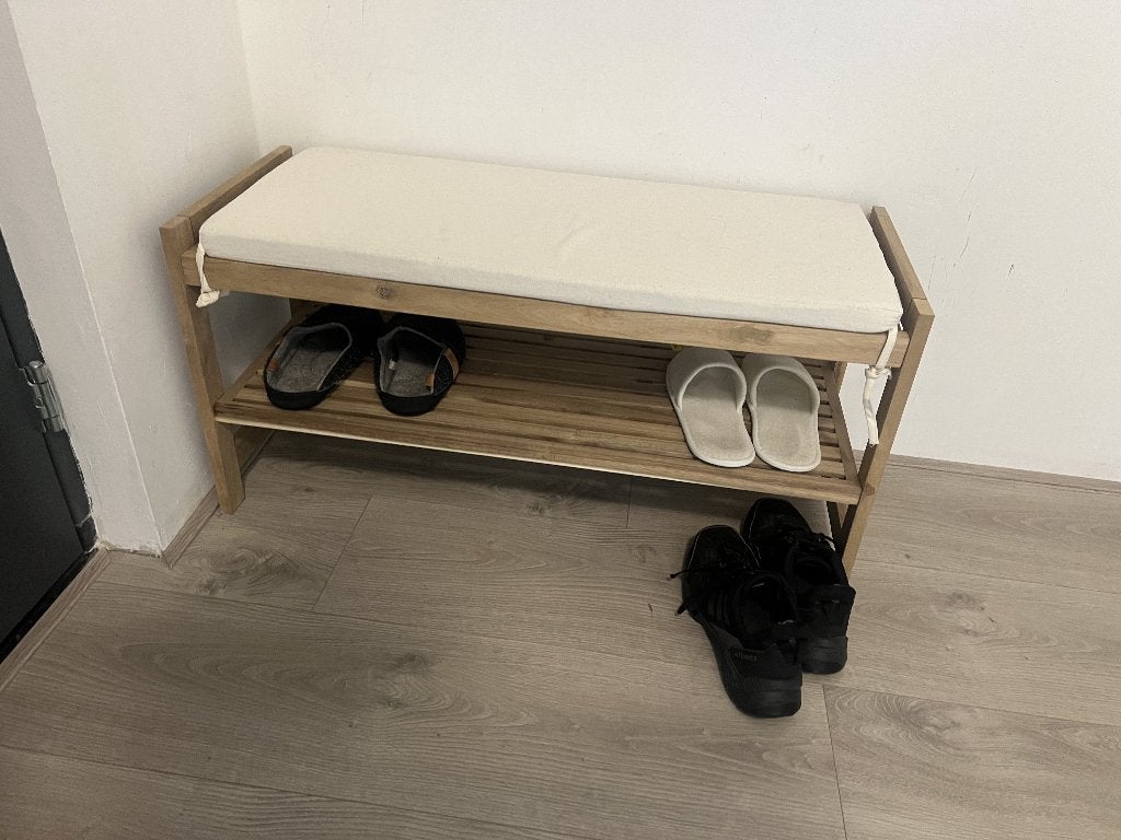 Schoenenbankje met zacht kusen, Huis en Inrichting, Ophalen, Zo goed als nieuw