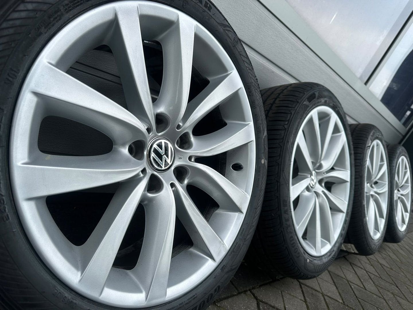 19 inch Volkswagen Transporter T6.1 T7 T6 T5 Multivan velgen, 19 inch, -, -, Banden en Velgen