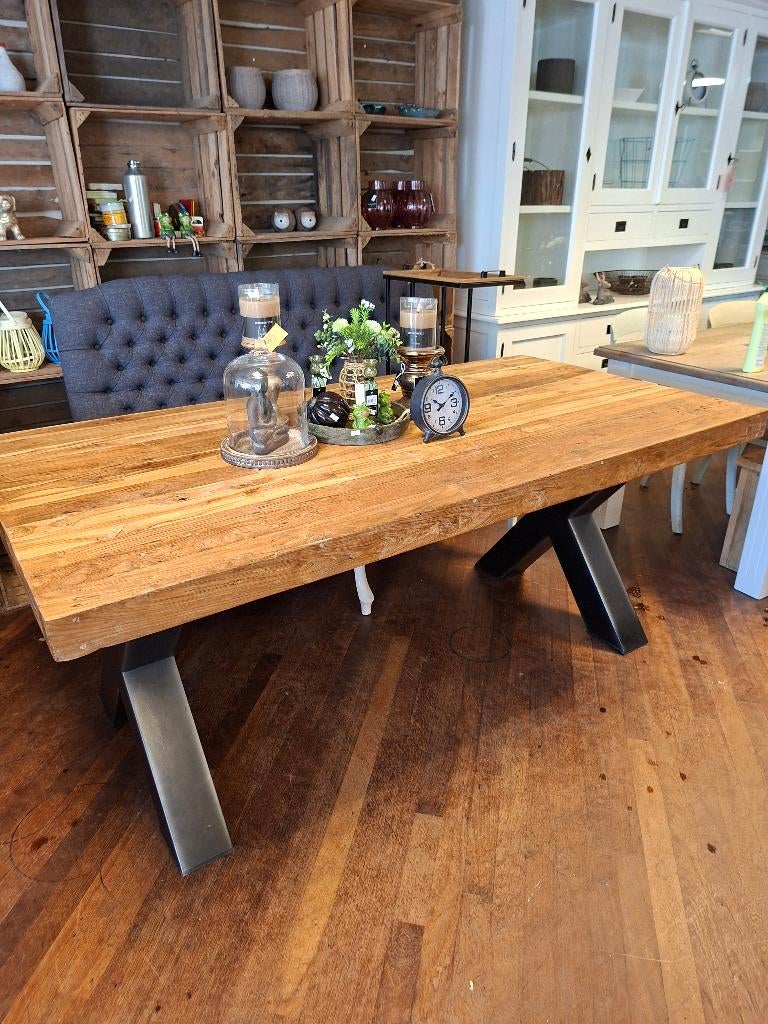 *SALE*Industriële teakhouten kruispoottafel/eettafel 191 cm, Ophalen of Verzenden, Gebruikt, Industrieel