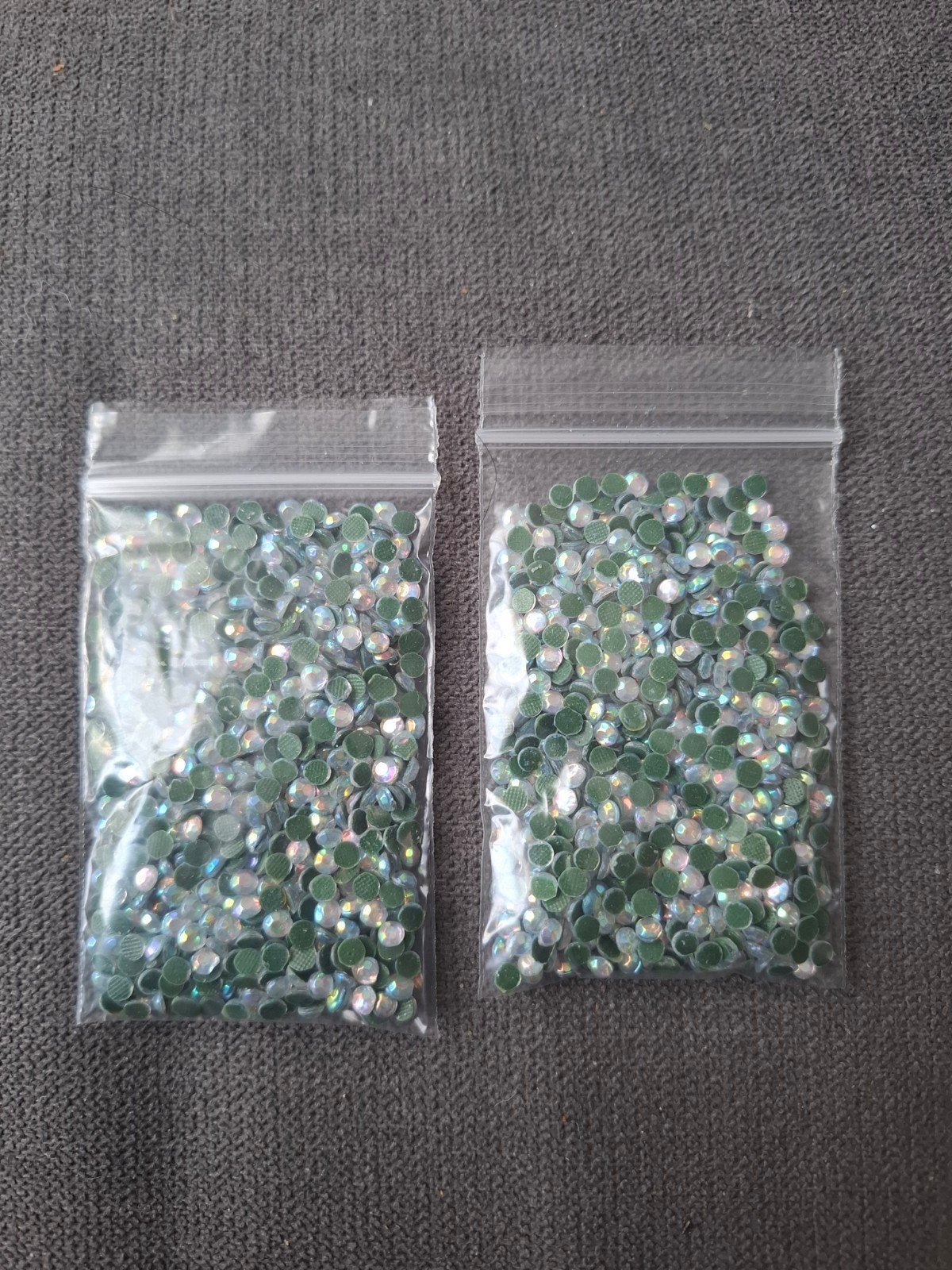 2 zakjes hotfix steentjes partij strass zilver, Hobby en Vrije tijd, Kledingapplicaties en Hotfix, -, -, Nieuw, Ophalen of Verzenden