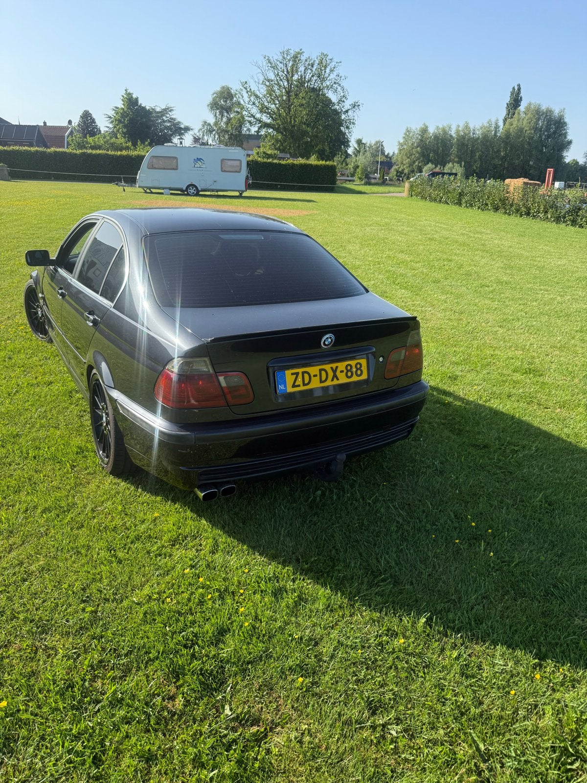 BMW 3-Serie 2.0 I 320 1999 Zwart, Achterwielaandrijving, 1340 kg, Zwart, 75 €/maand