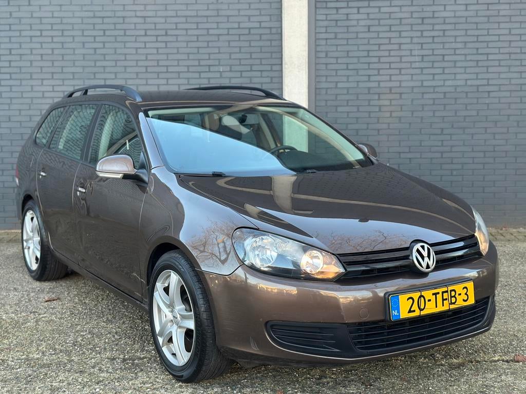 GOLF STATION/NIEUWE APK/GOEDE STAAT, Auto's, Voorwielaandrijving, 680 kg, 4 cilinders, Bruin