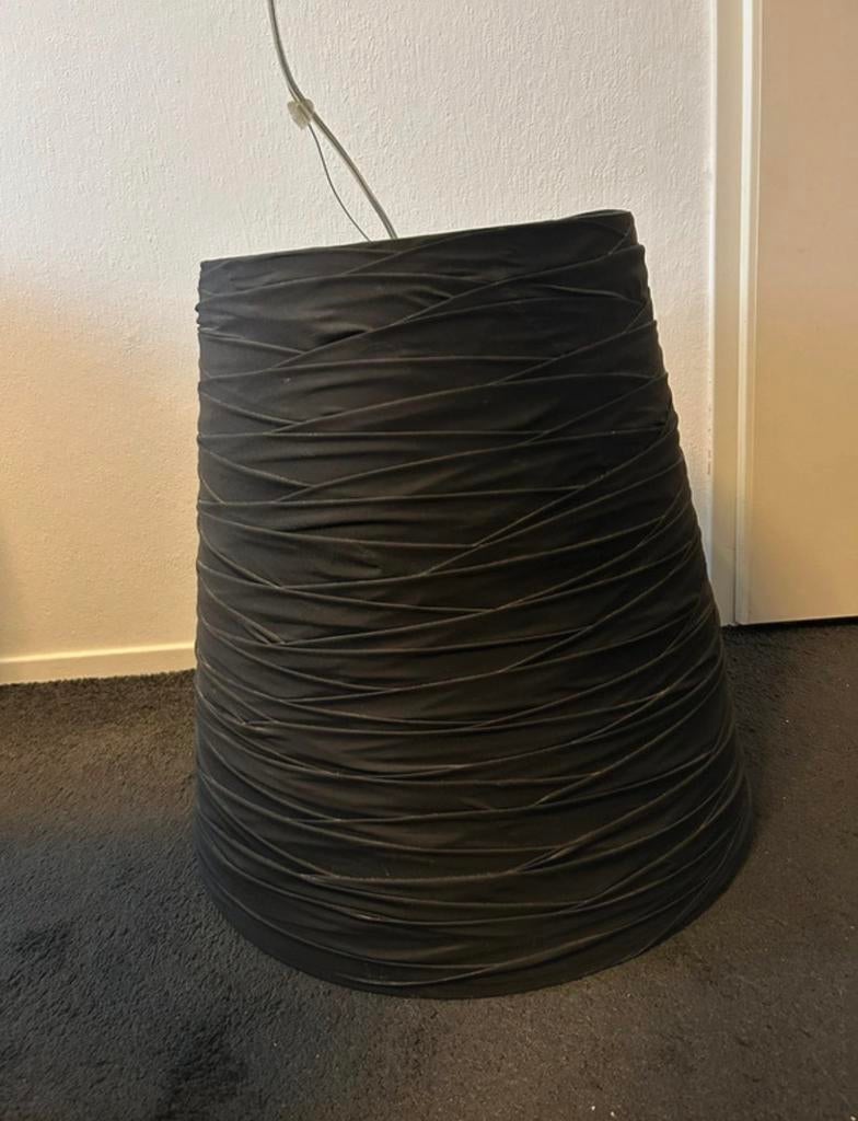 Zwarte hanglamp lampenkap 50 cm hoog, Ophalen, Gebruikt, Rond, 25 tot 50 cm
