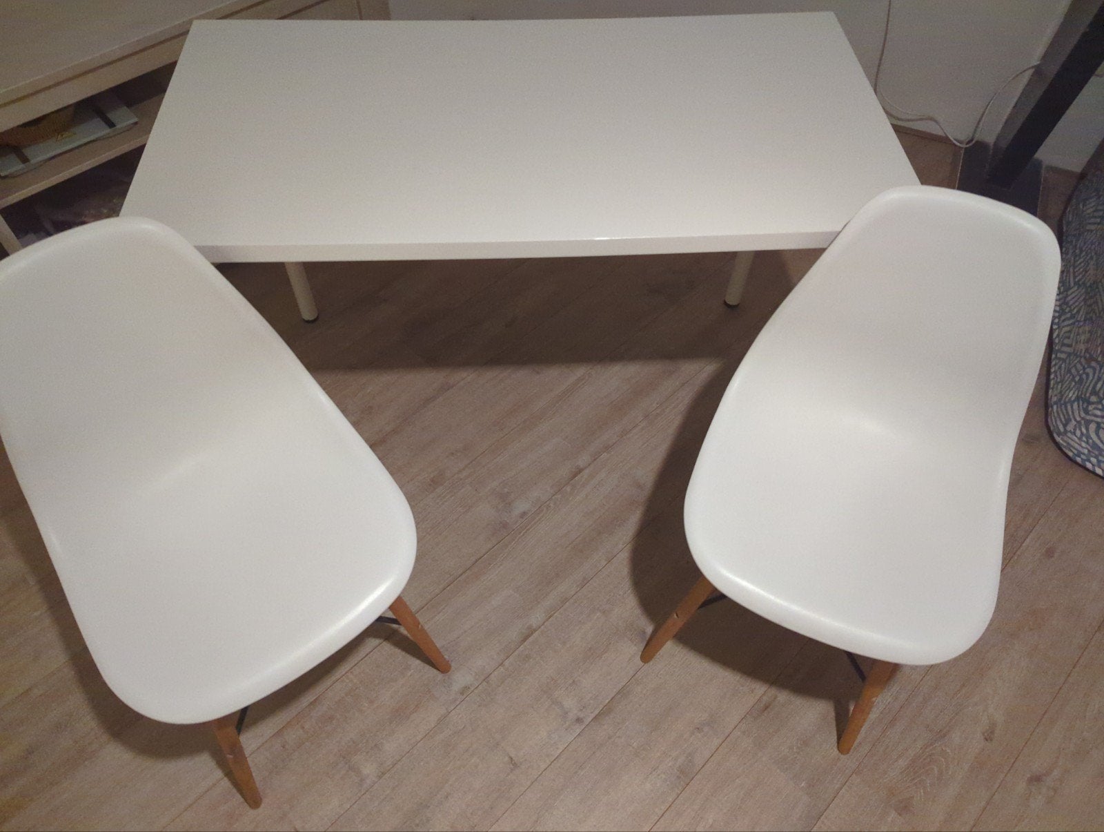 Witte eettafel met twee stoelen, Ophalen, Gebruikt, 100 tot 150 cm, Tot twee personen