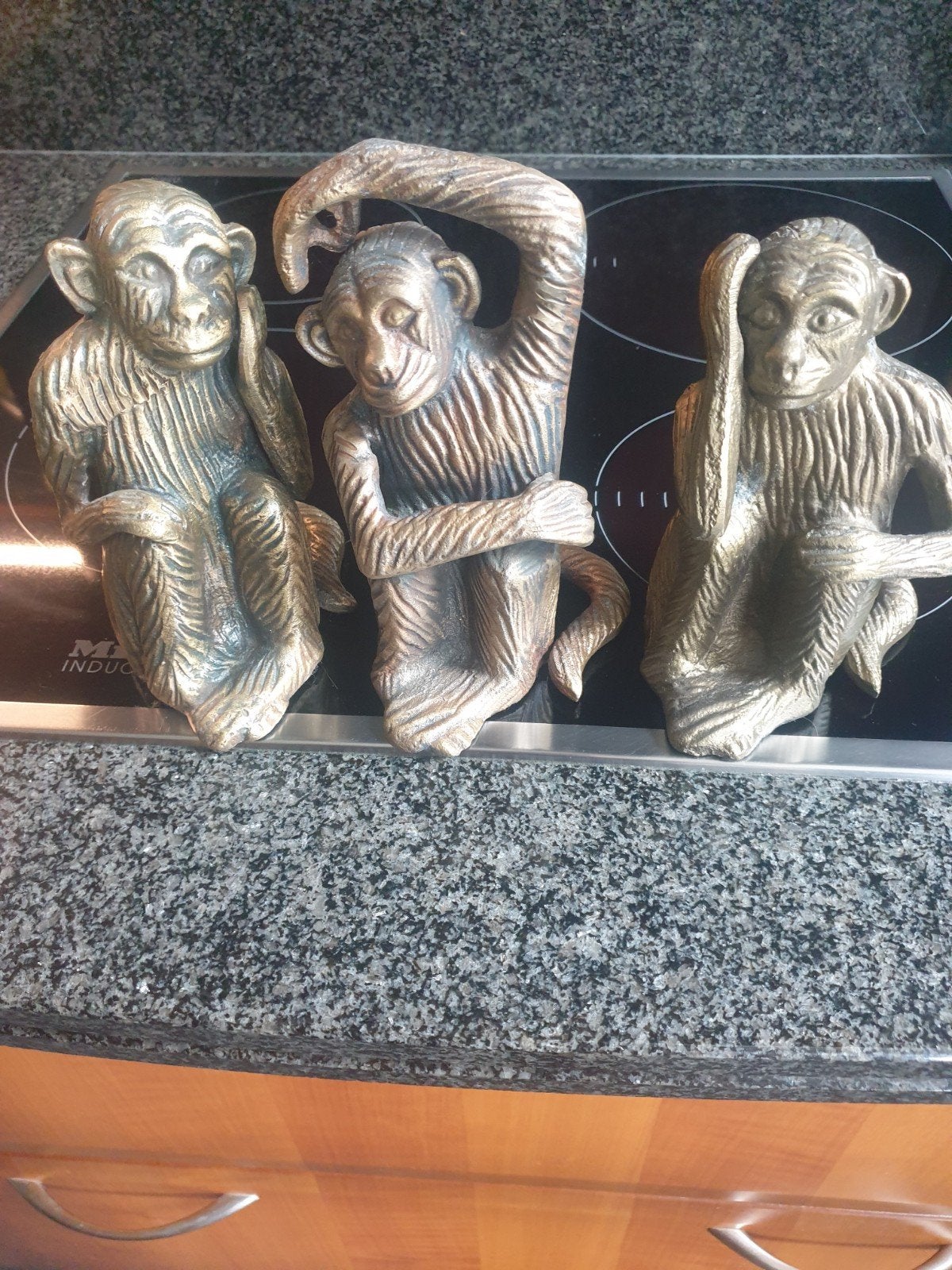 Set van 3 bronzen apen: Horen, Zien, Zwijgen, Ophalen