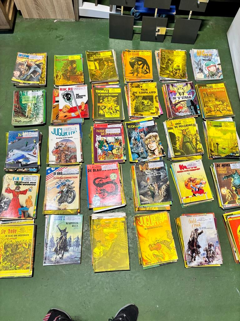 Grote collectie vintage stripboeken (diverse titels), Boeken, Stripboeken, Meerdere stripboeken, Ophalen, Gelezen