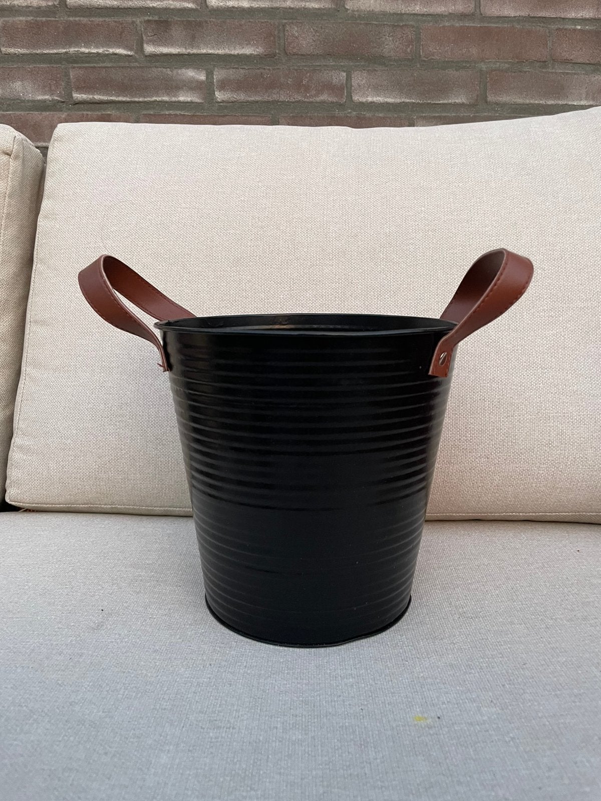 Metalen plantenpot 🪴, Rond, Binnen, Ophalen of Verzenden, Zo goed als nieuw