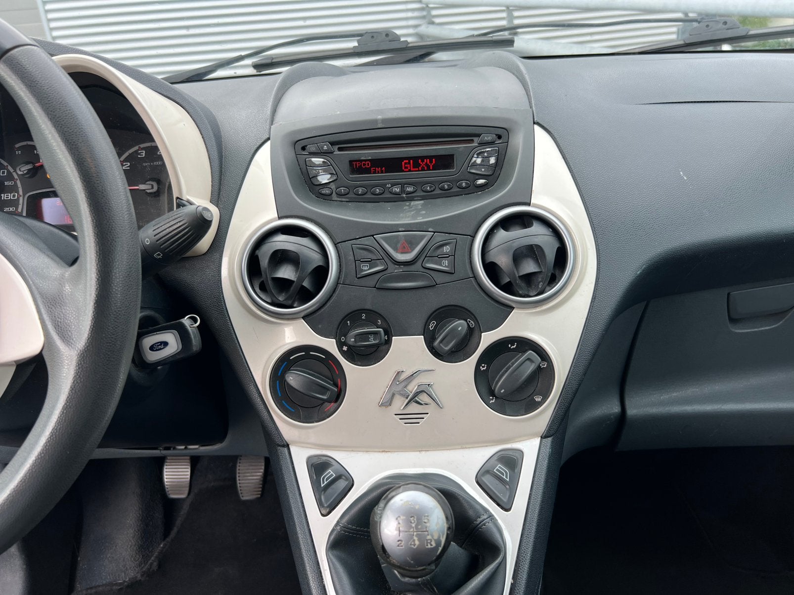 Foto 13 van Inruilkoopje Ford Ka 1.2 51KW Benzine 2009 Zwart