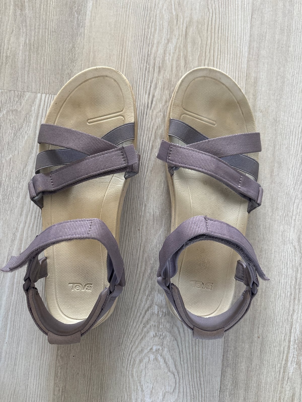 Teva sandalen - Maat 41, Ophalen of Verzenden, Zo goed als nieuw, Overige kleuren, Sandalen of Muiltjes