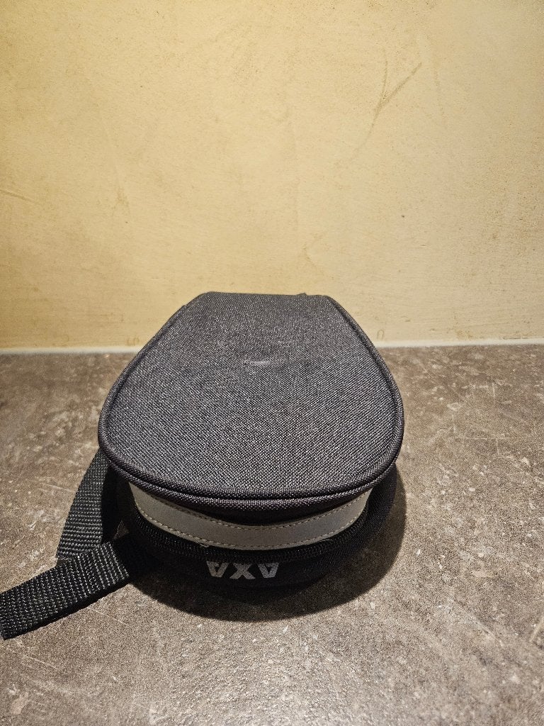 Axa zadeltasje, Ophalen of Verzenden