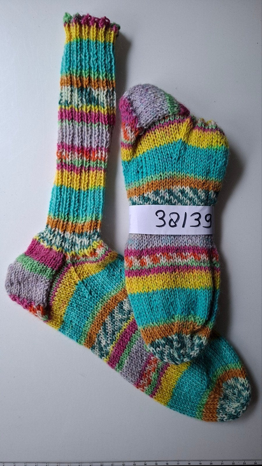 Mooie handgebreide warme wollen dames sokken, maat 38/39, Kleding | Dames, Sokken en Kniesokken, Overige kleuren, Nieuw, Ophalen of Verzenden
