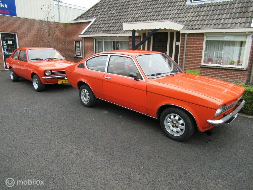 Opel Kadett 1.2N Berlina zeer veel onderdelen, Auto-onderdelen, Gebruikt, Opel, Ophalen of Verzenden, Opel